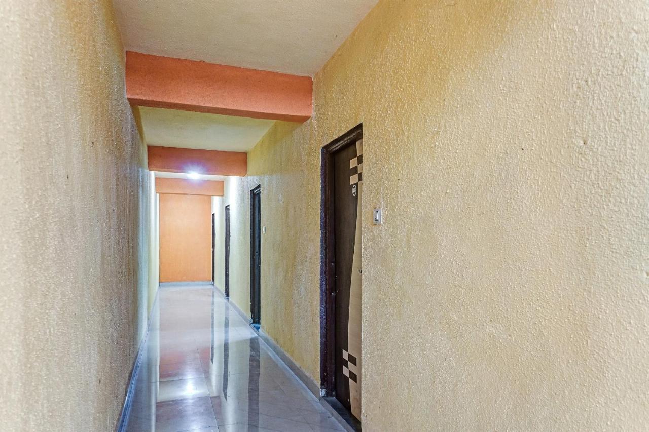 Spot On 81689 New Saiba Lodging Pune Ngoại thất bức ảnh