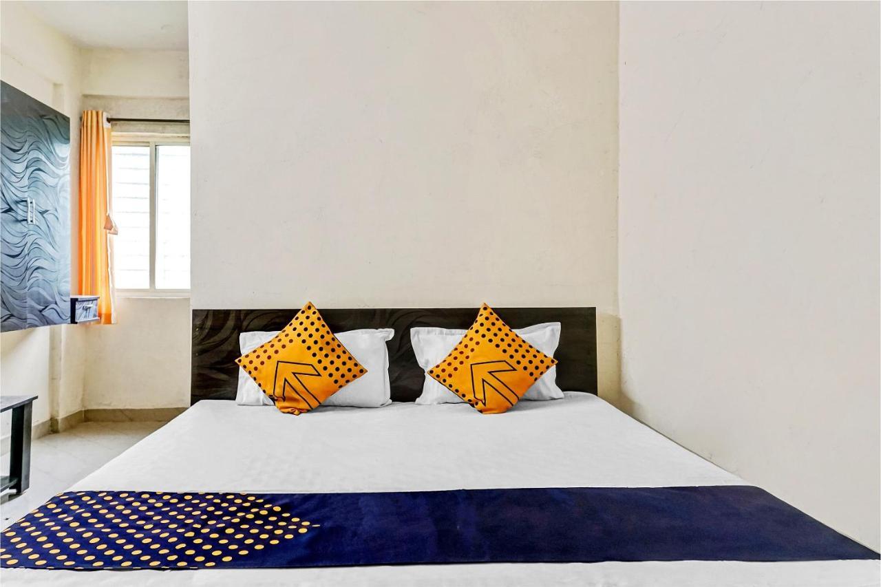 Spot On 81689 New Saiba Lodging Pune Ngoại thất bức ảnh