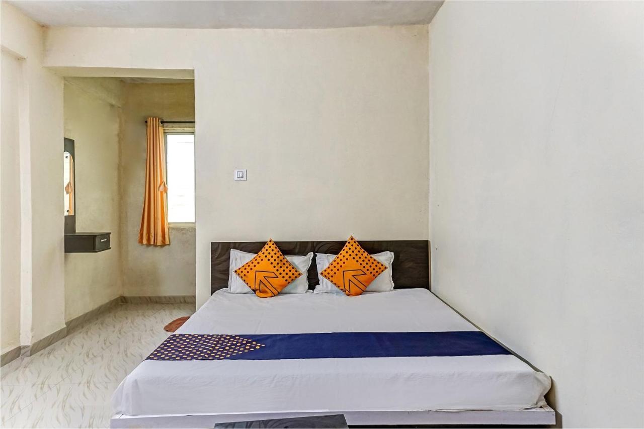 Spot On 81689 New Saiba Lodging Pune Ngoại thất bức ảnh